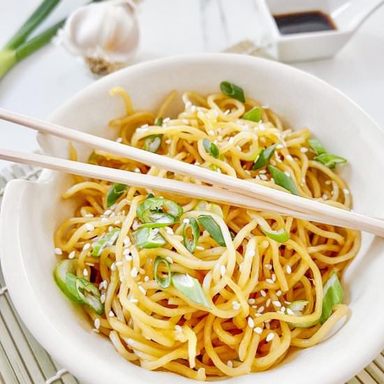Asian Garlic Yakisoba Noodles - Recipe photo by maryobrien