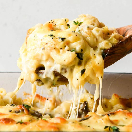White Cheddar Mac and Cheese - Recipe photo by grandbabycakes