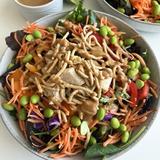 Crunchy Asian Salad - Recipe photo by the_wellness_walnut