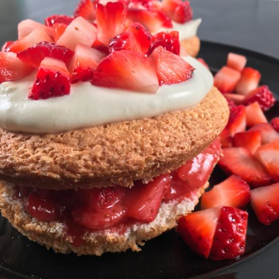 Sugar Free Strawberry Shortcake - Recipe photo by summeryule.com