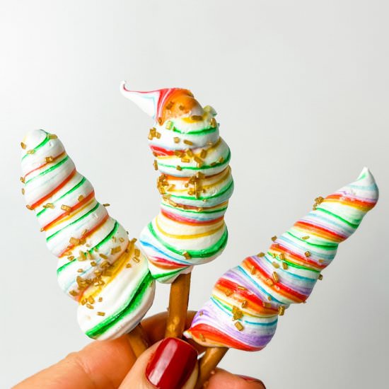 easy meringue pretzels - Recipe photo by sheri silver