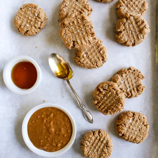 Almond Flour Peanut Butter Cookies - Recipe photo by gastronotherapy