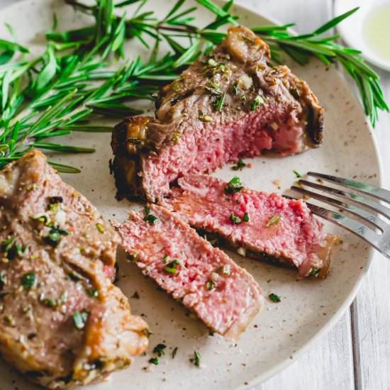 Air Fryer Lamb Chops - Recipe photo by Running to the Kitchen