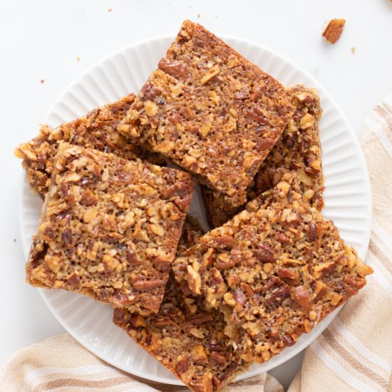 Keto Pecan Pie Bars - Recipe photo by littlebitrecipes