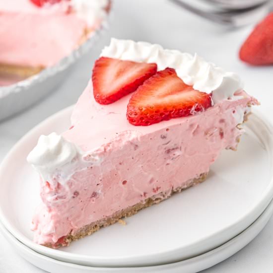 No-Bake Strawberry Jello Pie - Recipe photo by AllThingsMamma