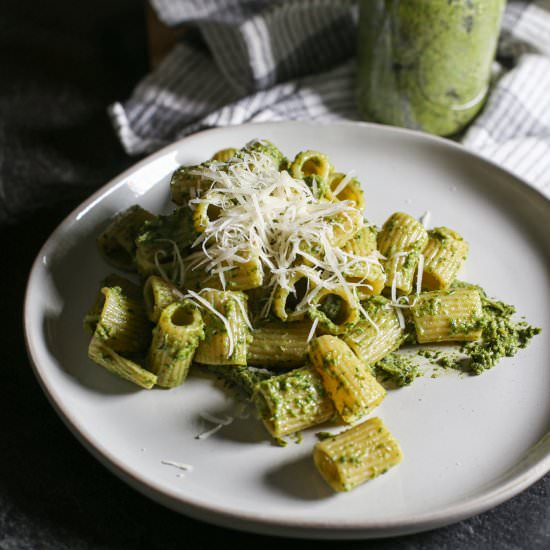 Walnut and Carrot Top Pesto - Recipe photo by theproducepack