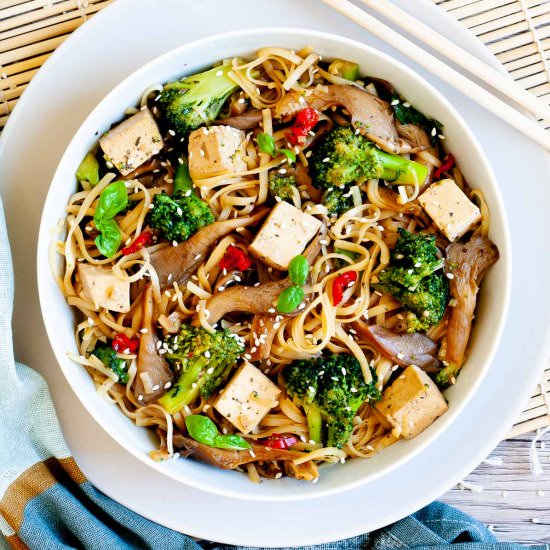 Thai Mushroom Noodle Stir Fry - Recipe photo by MyPurePlants