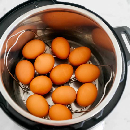 Instant Pot Hard Boiled Eggs - Recipe photo by PrimaveraKitchen