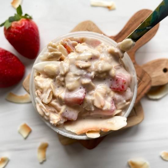 Coconut Strawberry Overnight Oats - Recipe photo by frozen_bananas_