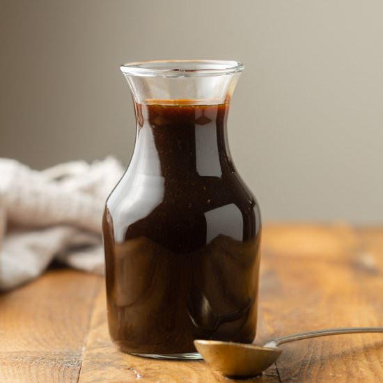 Vegan Worcestershire Sauce - Recipe photo by Connoisseurus Veg
