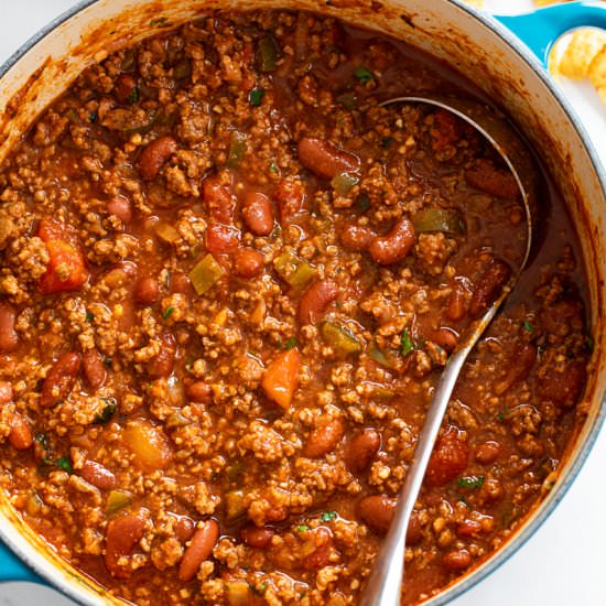 Easy Chili Recipe - Recipe photo by TheCozyCook