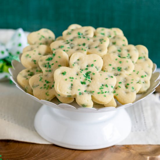 Mint Chocolate Shamrock Cookies - Recipe photo by Mycookiejourney
