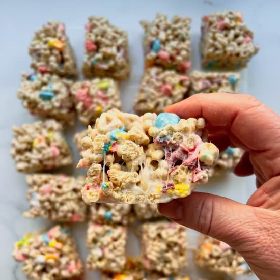 Lucky Charms Treats - Recipe photo by Theperksofbeingus