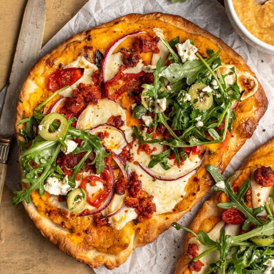 Chorizo and hummus naan pizza - Recipe photo by cherryonmysundae