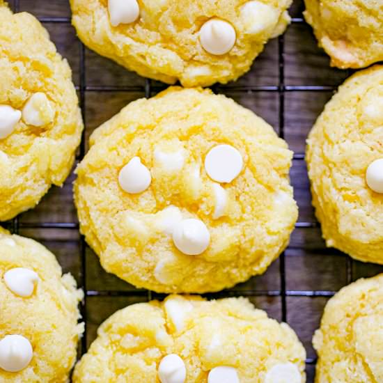 White Chocolate Chip Lemon Cookies - Recipe photo by thebakingchocolatess
