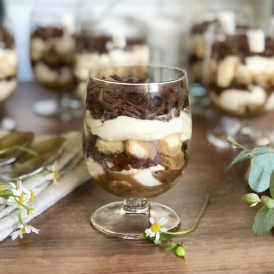 quick & easy tiramisu cups - Recipe photo by ahintofrosemary