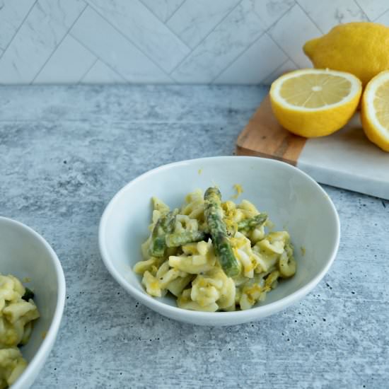 Lemon Asparagus Pasta & Goat Cheese - Recipe photo by Eatbreathelove313