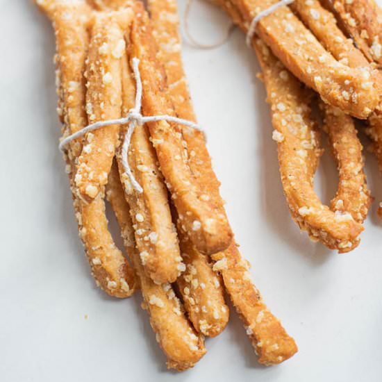Southern Cheddar Cheese Straws - Recipe photo by CallMePMc