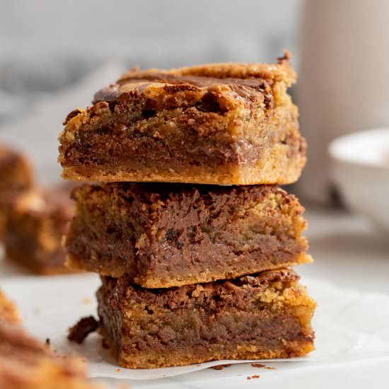 Brown Butter Nutella Blondies - Recipe photo by themarblekitchen