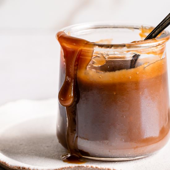 Homemade Vegan Caramel Sauce - Recipe photo by Healthy Little Vittles