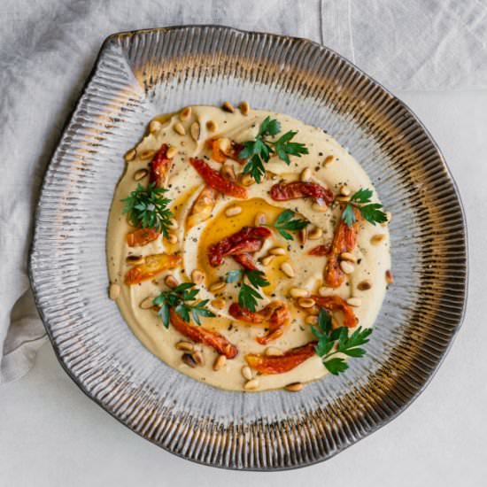 Simple Hummus - Recipe photo by nothangryanymore