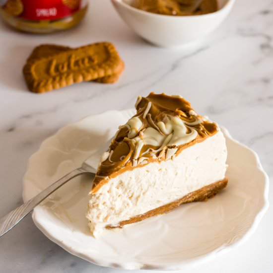 Biscoff Cheesecake Recipe (no bake) - Recipe photo by PastryWishes