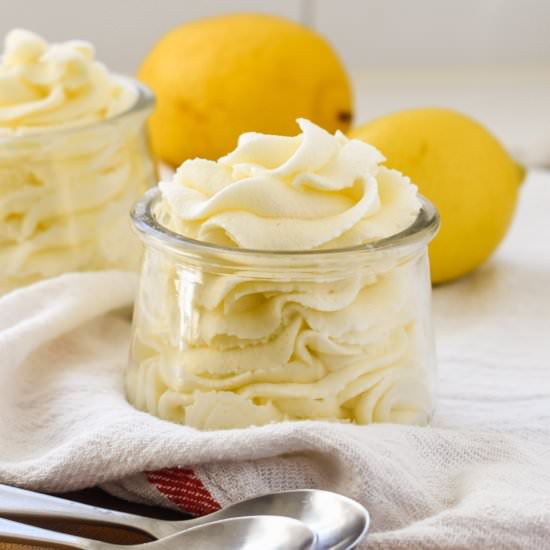 Lemon Whipped Cream - Recipe photo by stressbaking