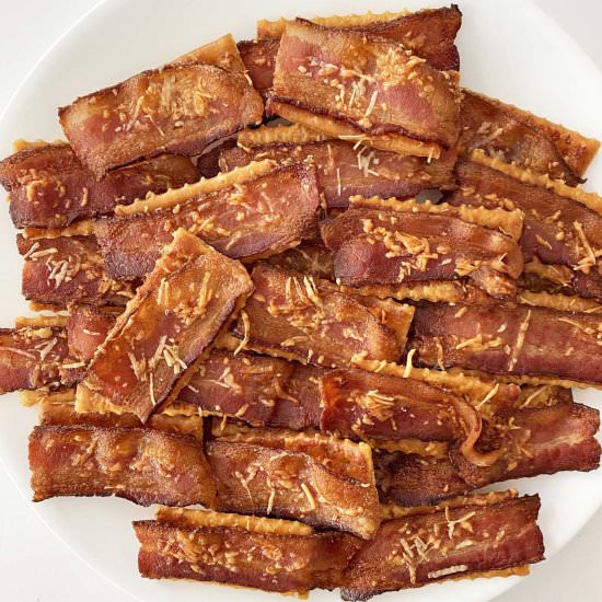 Bacon Parmesan Crackers - Recipe photo by bensabaconlovers
