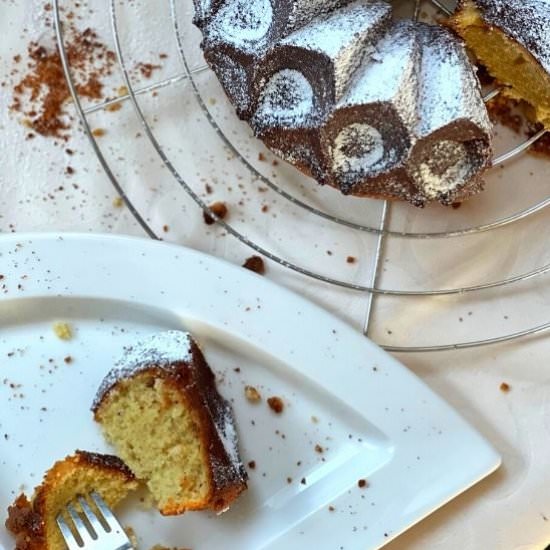 Vintage Whipping Cream Bundt Cake - Recipe photo by CombineGoodFlavors