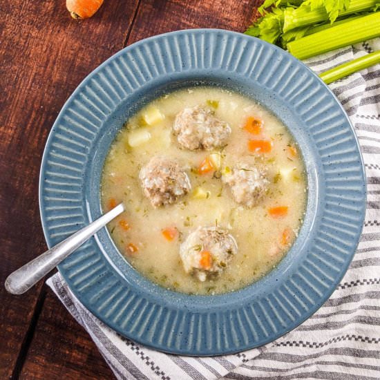 Lemony Greek meatball soup - Recipe photo by mamazilla