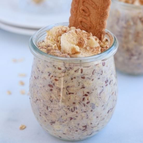 Biscoff Overnight Oats - Recipe photo by whollytasteful