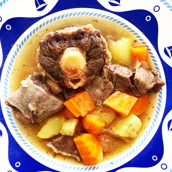 Instant Pot Beef Shank Bulalo Soup - Recipe photo by Mom in Madrid