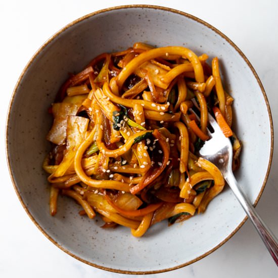 Korean-Style Spicy Noodles - Recipe photo by bitesofberi
