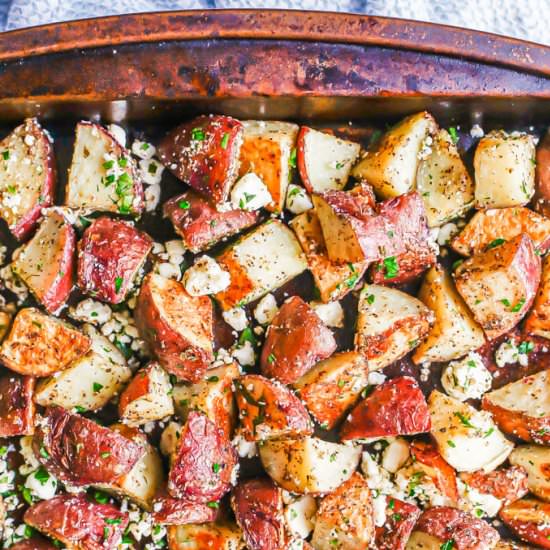 Greek roasted potatoes - Recipe photo by Family Food on the Table