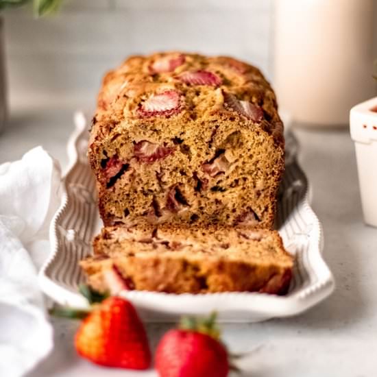 Strawberry Banana Bread - Recipe photo by Theoregondietitian
