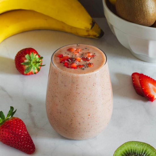 Strawberry Banana Kiwi Smoothie - Recipe photo by Ourplantbasedworld