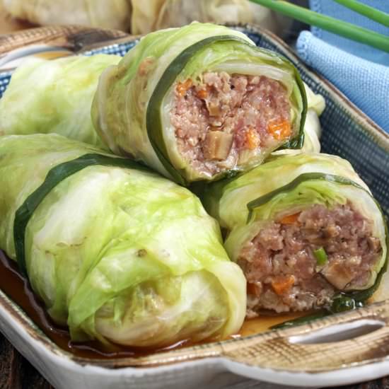 STUFFED CABBAGE - Recipe photo by foxy folksy