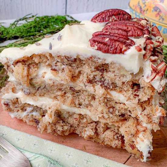 Hummingbird Cake - Recipe photo by NotEntirelyAverage
