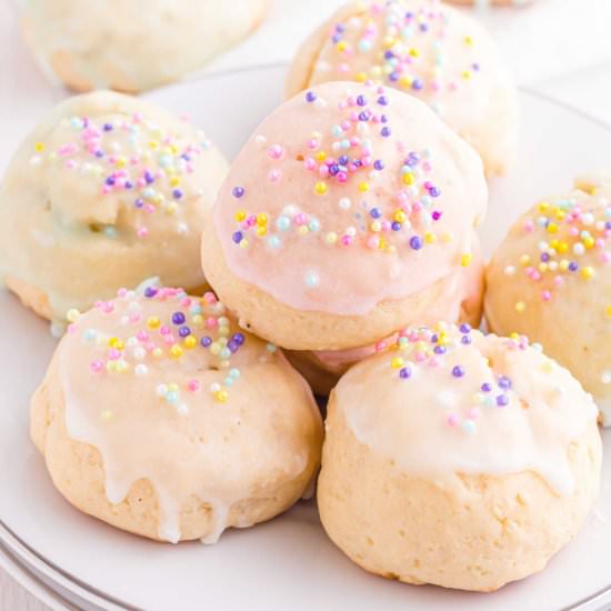Italian Easter Cookies - Recipe photo by simplystacie