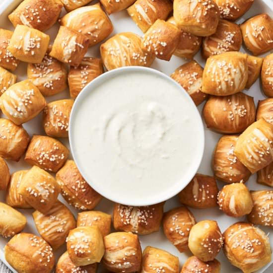 Vegan Pretzel Bites - Recipe photo by Resplendent Kitchen