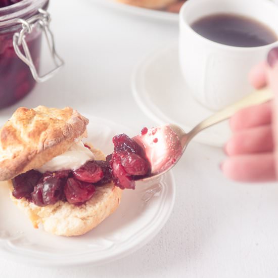 Easy Plain Scones Recipe - Recipe photo by Andrea Janssen