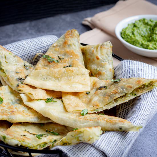 Bolani (Afghan Potato Flatbread) - Recipe photo by GradFood