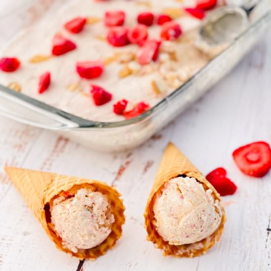 Strawberry Cheesecake Ice Cream - Recipe photo by windingcreekranch