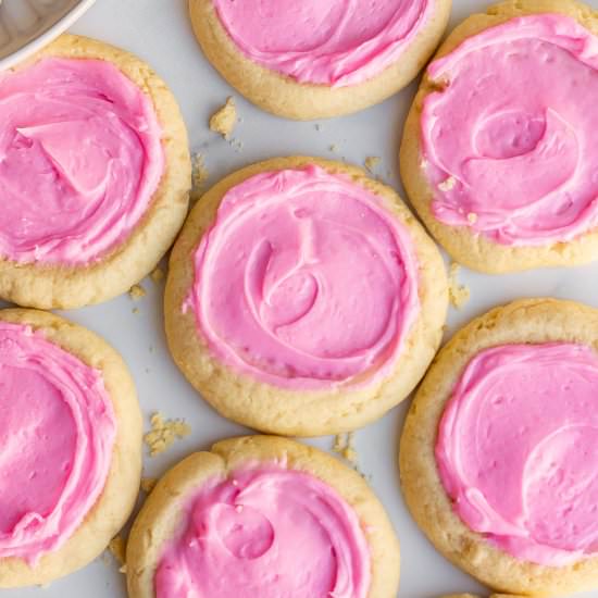 Copycat Crumbl Sugar Cookies - Recipe photo by Kathryns.kitchen.blog