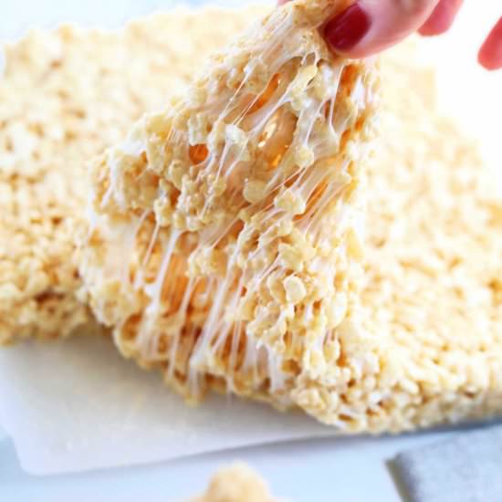 Vegan Rice Crispy Treats - Recipe photo by Delightful Mom Food