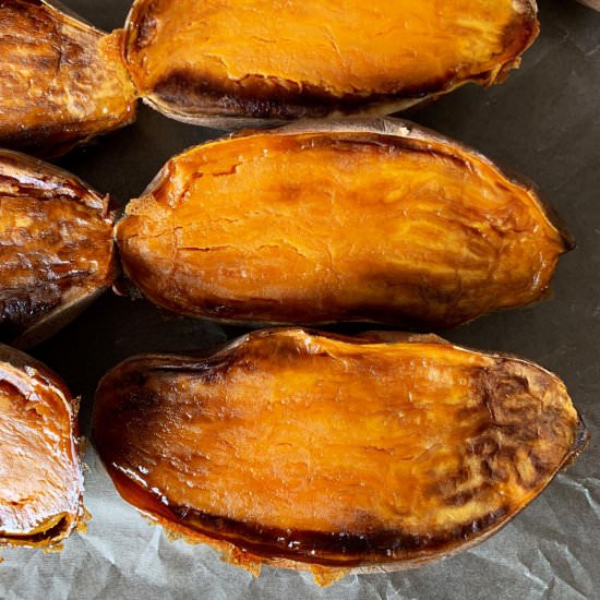 The BEST roasted Sweet Potatoes - Recipe photo by samcookskindness
