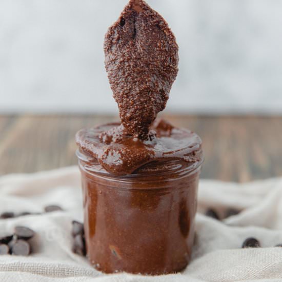 healthy homemade nutella spread - Recipe photo by Whole Food Bellies