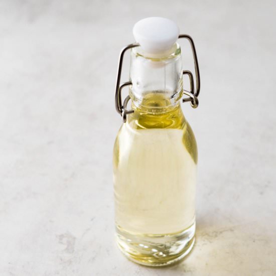 How To Make Simple Syrup - Recipe photo by garlic and zest