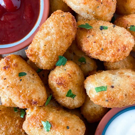 Air Fryer Cauliflower Tots - Recipe photo by Sugarylogic
