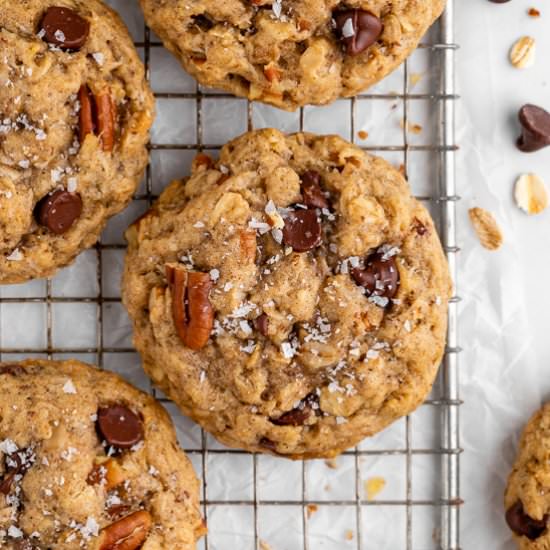 Vegan Cowboy Cookies - Recipe photo by purelykaylie